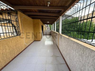 Av. DOMINGO GUZMAN LANDER C.R. EJECUTIVAS KAMA-MERU, Lechería, Anzoategui 6001, Venzuela