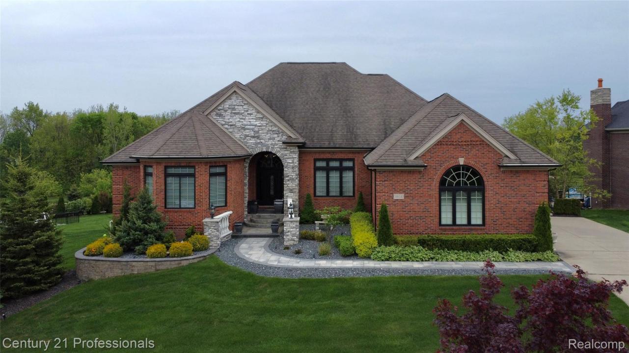 8814 PRESTWICK LN, וושינגטון, מישיגן 48095, ארצות הברית של אמריקה