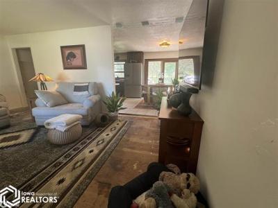 117 W. Van Weiss Blvd., West Burlington, Iowa 52655, États-Unis
