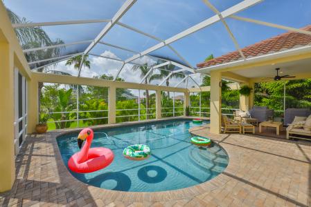 6468 Rubia Cir, Apollo Beach, 佛罗里达州 33572, 美国