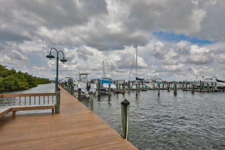 6468 Rubia Cir, Apollo Beach, 佛罗里达州 33572, 美国