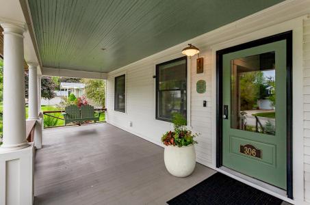306 N 1st Street, Huxley, Iowa 50124
