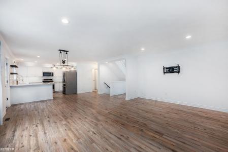 229 Mussey, Romeo, Michigan 48065, USA