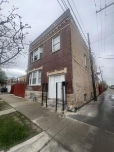 3945 W Augusta Boulevard, Chicago, Illinois 60651, USA