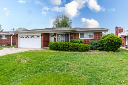 33151 Shelley Lynne Drive, Sterling Heights, Michigan 48312