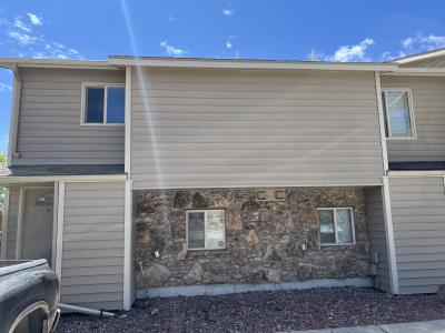 1935 Edwards Drive C & D, Sheridan, Wyoming 82801, USA