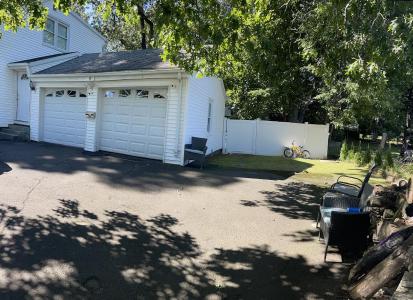 665 W Main st, West Haven, Connecticut 06516, USA