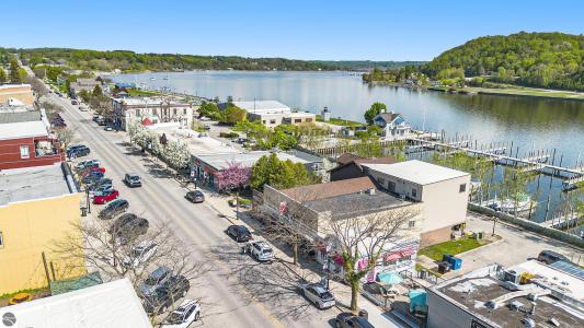 310 Main Street, Frankfort, Мичиган 49635, Соединенные Штаты