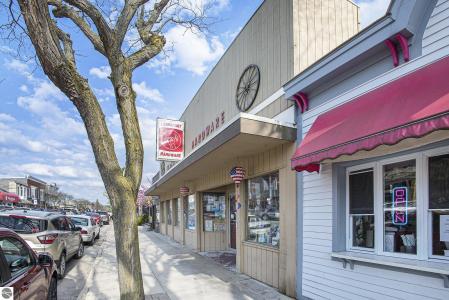 310 Main Street, Frankfort, Michigan 49635, Stati Uniti