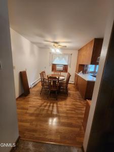 522 6th Avenue NE, Hazen, North Dakota 58545