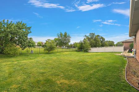 8542 Monaghan Drive, Tinley Park, Illinois 60487, HOA KỲ