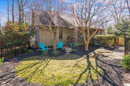 3 Rocky Gap Court, Landrum, South Carolina 29356, USA