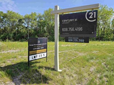 3965 S Griffindale Drive, Beloit, 威斯康辛州 53511-0000, 美國