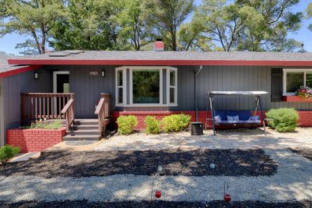 23748 Maple Court, Lake Of The Pines, California 95602