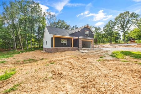 1586 Ryes Chapel Rd, Southside, Tennessee 37171, USA