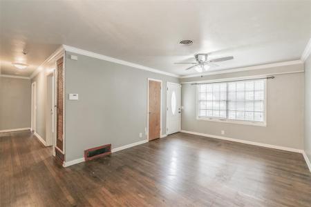 SE 133 Newton DR, Burleson, 텍사스 76028, 미국
