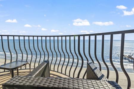 2500 N Ocean Blvd. , PH 1, Myrtle Beach, South Carolina 29577, USA