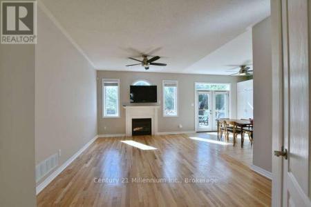 68 ORIOLE CRESCENT, Wasaga Beach, Ontario L9Z 1A9, Kanada