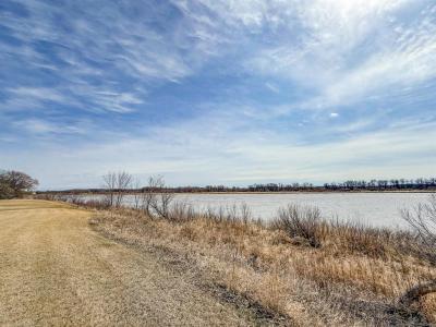 1117 BREEZY POINT ROAD, St Andrews, Manitoba R0C 0P0, Canada