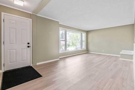 219 ROYALTIES CRESCENT, Longview, Alberta T0L 1H0, Canada
