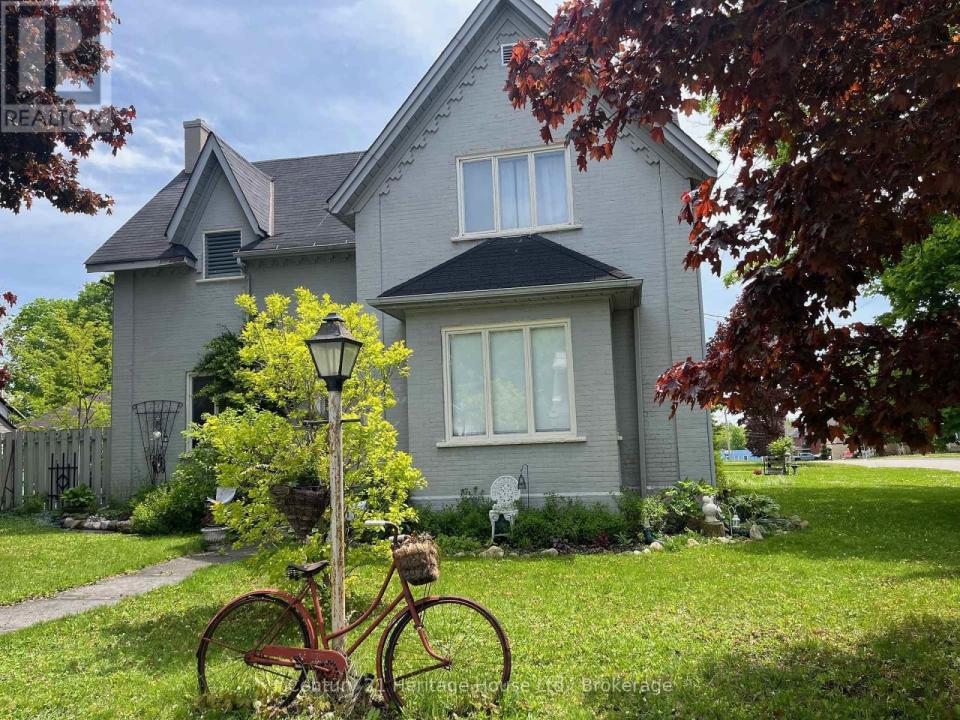 397 WEST LAMBTON STREET, West Grey, אונטריו N0G 1R0, קנדה 