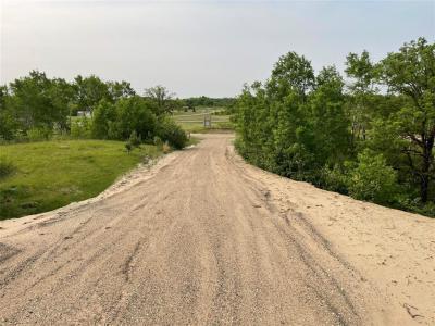 215 MOUNTAIN ROAD, Carberry, מניטובה R0K 0H0, קנדה