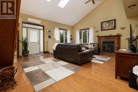 11 MILLVIEW AVENUE, Bedford, Nowa Szkocja B4A 1G8, Kanada