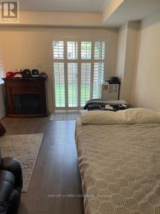 64 FERRIS SQUARE, Clarington (courtice), Ontario L1E 0J2, Canada