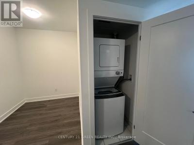 2545 SIMCOE STREET, Oshawa (windfields), Ontario L1L 0W3, Canada