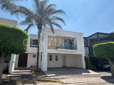 RENTA DE CASA CLUSTER 333 LOMAS DE ANGELOPOLIS .,, San Andrés Cholula, פואבלה 72830, מקסיקו 