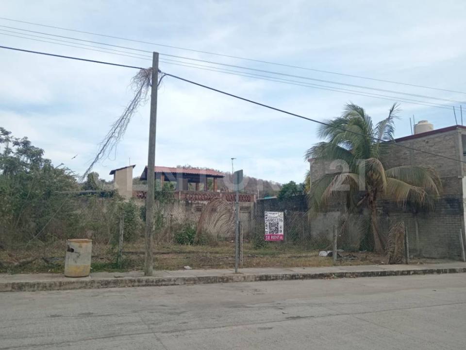 Moctezuma M45  L 1,, Manzanillo, Colima 28868, Mexico
