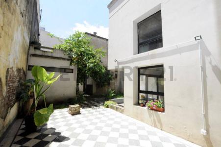 General Jose Gervasio Artigas 900, Flores, Capital Federal 00001, ארגנטינה