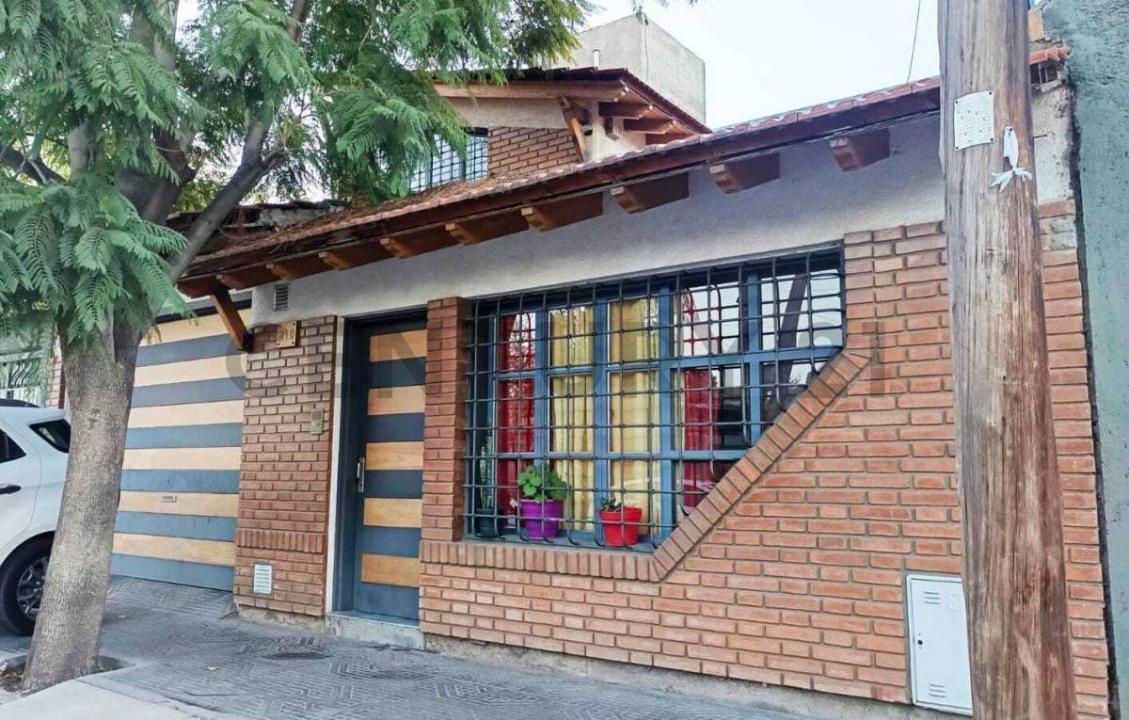 Lamadrid 218, Dorrego, Mendoza 5519, Argentina