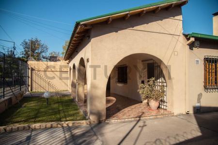Juan M. de Pueyrredón 557, San Rafael, Mendoza 5600, Argentina