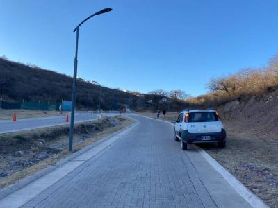 Av. Ejército Argentino 318, La Calera, Cordoba 5151, Argentinien