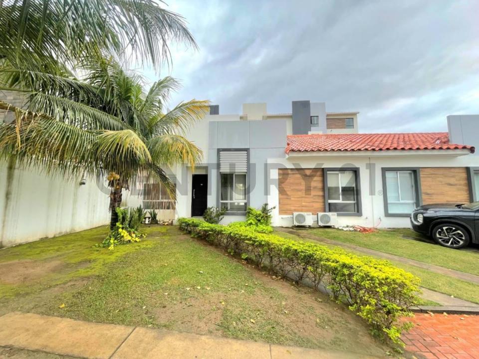 la palmera casa 9 av pirai 6to anillo , Oeste, Santa Cruz 00001, Bolivie