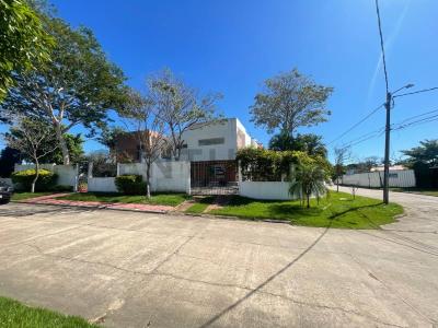 Urubo Villa Bonita , Urubo, Santa Cruz 00001, Bolivia