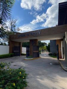 AV. BANZER 8VO ANILLO 1, Norte, Santa Cruz 00001, Bolivia