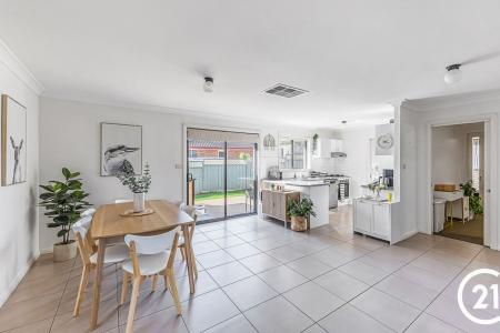 6 Clancy Place, Parkes, NSW 2870, Australia
