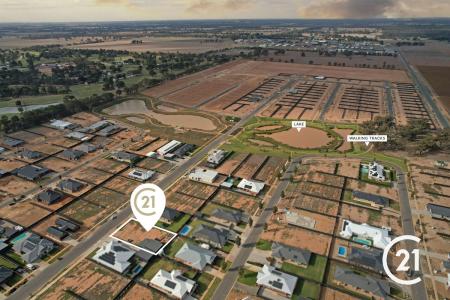 12 The Range Boulevard, Moama, NSW 2731, Australia