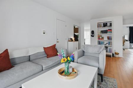 409 Boul. St-Raymond, Gatineau (Hull), 퀘벡주 J9A 1X3, 캐나다
