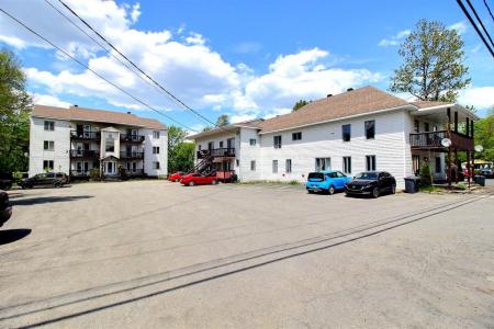 588  6e Rue E., Dégelis, Quebec G5T 1X9, Canada