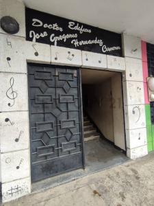 Calle Cedeño con Av. Libertad Edificio José Gregorio Hernández, Barinas, Barinas 5201, Venezuela