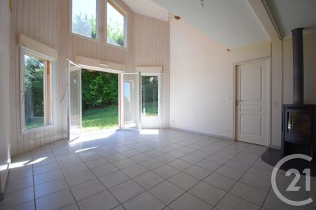 Bellerive Sur Allier, Auvergne 03700, France