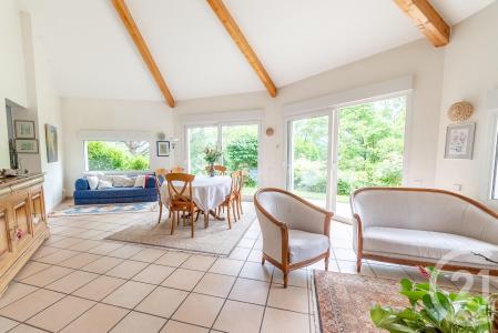 La Buisse, Rhône-Alpes 38500, アキタン