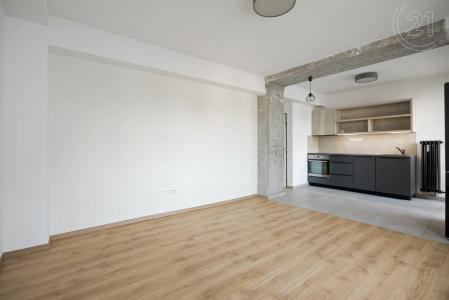 6, Ostrava, Ostrava-město 70200, Czech Republic
