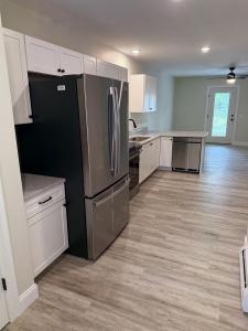 7 Willys Lane , 103, Milton, Vermont 05468, USA