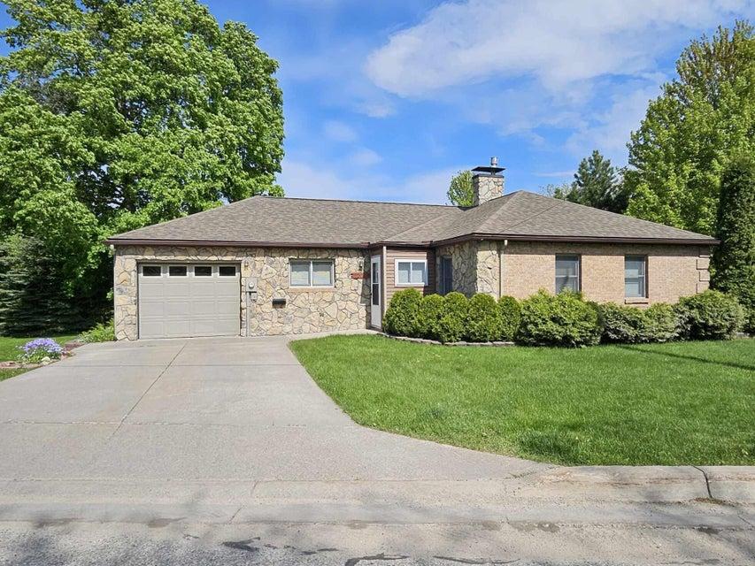 1209 Davitt Street, Sault Ste Marie, Michigan 49783