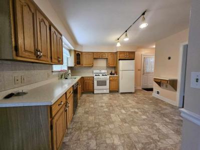 1209 Davitt Street, Sault Ste Marie, Michigan 49783