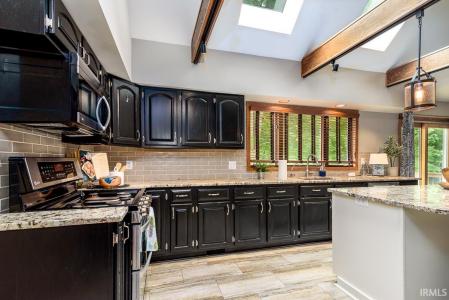 7819 Greenwell Road, Churubusco, Indiana 46723, USA